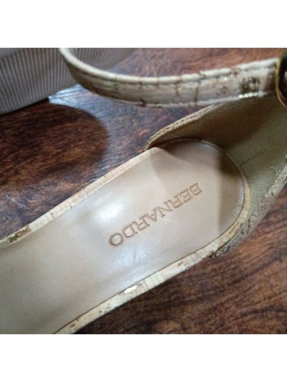 Bernardo Womens Cork Block Heel Ankle Strap Sandals 11M - Picture 3 of 11